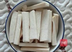 鸡腿菇莴笋芸豆汤的做法图解4