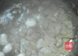 鸡腿菇莴笋芸豆汤的做法图解8