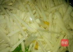 清炒萝卜丝的做法图解5