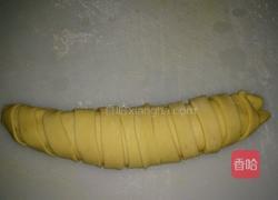 椰香南蕉金线虫面包的做法图解3