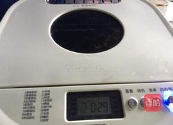 奶香豆沙面包的做法图解3