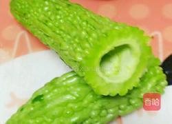 豆沙酿苦瓜的做法图解1