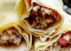 Illustration of how to make Baiye Qianzhang Meat Rolls 6