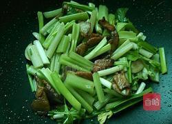 平菇炒肉片的做法图解7