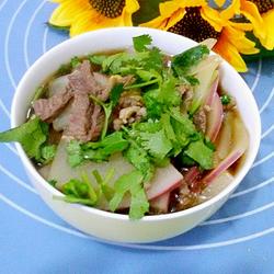 羊肉片氽萝卜的做法[图]