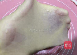 淡奶油小面包的做法图解1