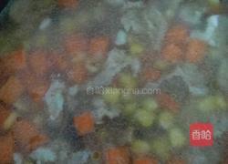 胡萝卜玉米焖饭的做法图解7