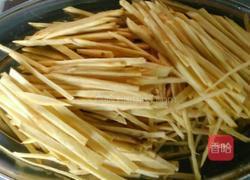 青椒红薯丝的做法图解2