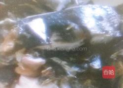 當(dāng)歸烏雞湯的做法圖解2