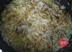 牛肉炖酸菜的做法图解6