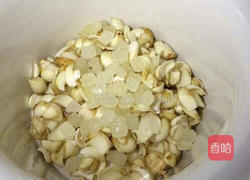 冰糖炖百合的做法图解3