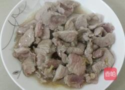 梅菜炒瘦肉的做法图解4