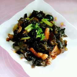 木耳炒肉片的做法[图]