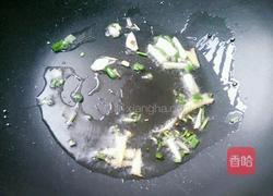 胡萝卜炒肉肠的做法图解3