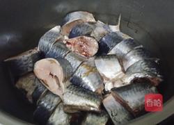 酱汁沙丁鱼的做法图解1