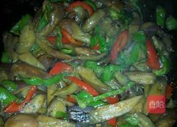 青红椒炒茄子的做法图解6