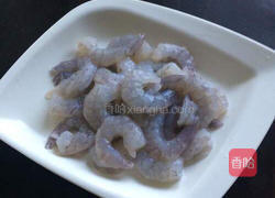 翡翠虾仁的做法图解3