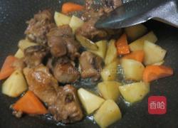 土豆焖排骨的做法图解4