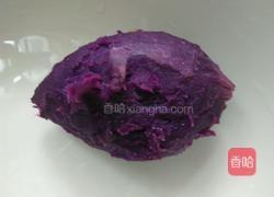 紫薯面条的做法图解1