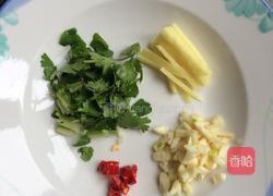 糖醋鲫鱼的做法图解3