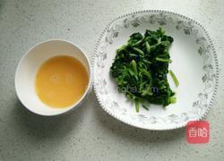 菠菜炒鸡蛋的做法图解3