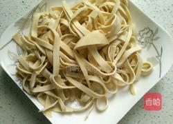 千张榨菜肉丝的做法图解5