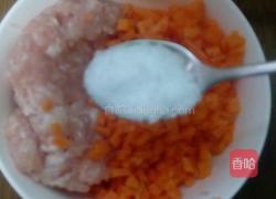 肉沫蛋卷的做法图解2