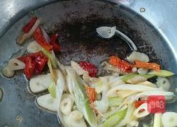 木耳炒白菜―家常菜的做法图解3