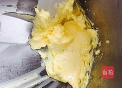 椰丝曲奇的做法图解2