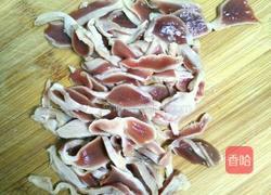 芹菜木耳炒鸡胗的做法图解4