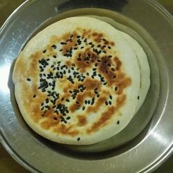 红糖奶酥馅芝麻饼的做法[图]