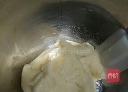 纽花泡芙的做法图解3
