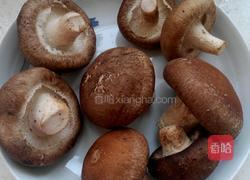 香菇青菜的做法图解3