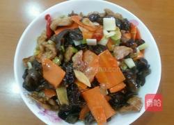 胡萝卜木耳炒猪肉的做法图解9