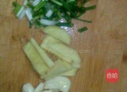 猪肝菠菜的做法图解1