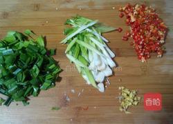 香炒油渣的做法图解2