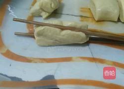 油条的做法图解3