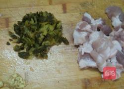 腐竹三层肉的做法图解2