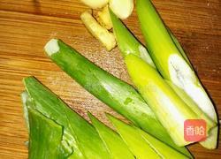 鱼丸的做法图解1