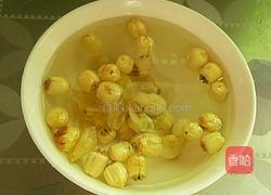 百合莲子汤的做法图解1