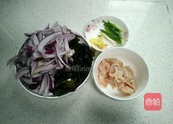 木耳洋葱炒肉的做法图解2