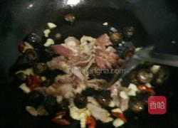 香菇油菜炒肉片的做法图解4