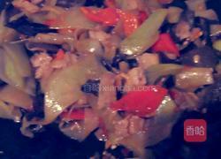 莴笋木耳炒肉片的做法图解9