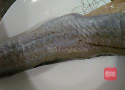 炖鳕鱼的做法图解1