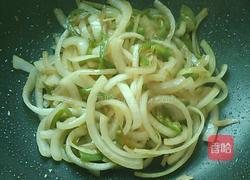 青椒炒洋葱的做法图解7