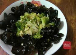 耗油木耳西兰花的做法图解8