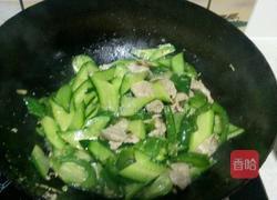 黄瓜溜肉片的做法图解9