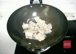 五花肉烧干豆角的做法图解2