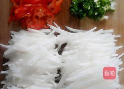 凉拌萝卜丝的做法图解2