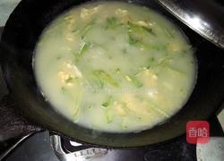 青萝卜鸡蛋手擀面汤的做法图解5